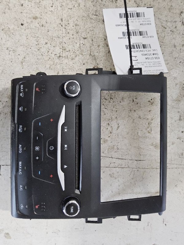 2013 Ford FUSION Radio Control Panel ID DS7T-18E245-SH thru SN