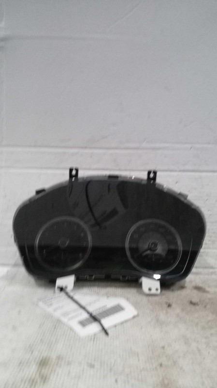2019 Hyundai Santa Fe Speedometer Gauge Black OEM 94001S2010 74K Miles
