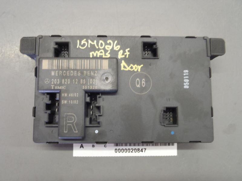 Right Passenger Front Door Module Fits 2002-2007 Mercedes Benz C230 Sedan 50715