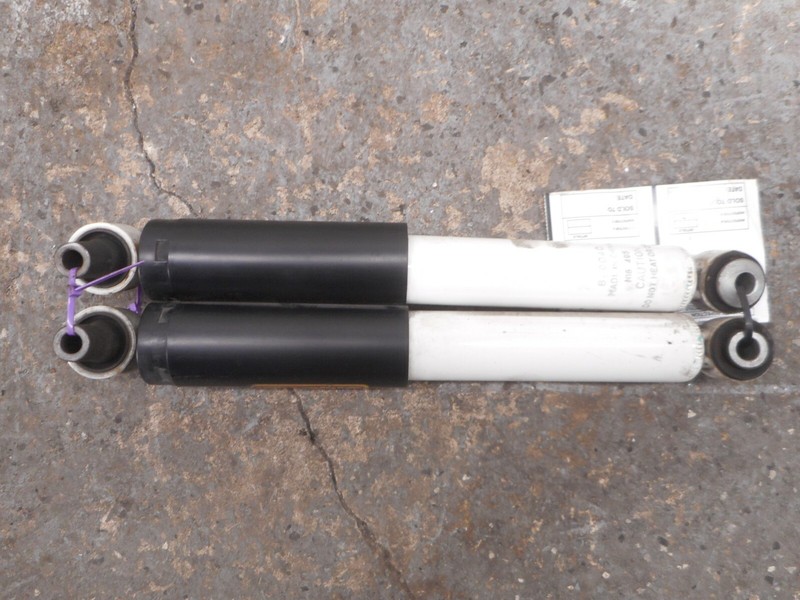 09 GMC Acadia Rear Driver Left Passenger Right Shock Absorber Pair Aftermarker