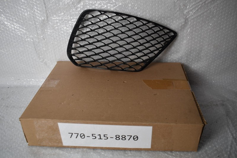 MERCEDES BENZ S65 AMG BASE FRONT RIGHT BUMPER TRIM 2015-2019 OEM A222 885 08 53