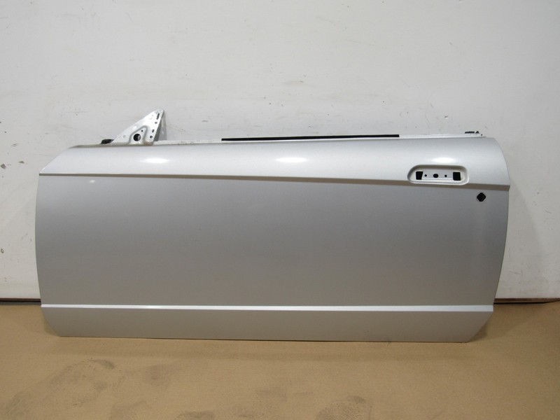 99-04 Ford Mustang GT 1999 Convertible Right Passenger Door Shell ;
