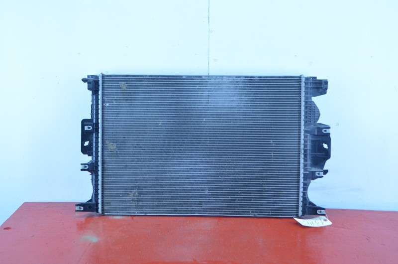 13-16 LINCOLN MKZ 2.0L ENGINE COOLING RADIATOR OEM