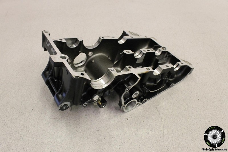 2006 Kawasaki Ninja 250R EX250F UPPER ENGINE TOP CRANKCASE CRANK CASE MOTOR EX