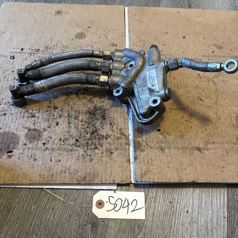 Detroit Diesel DD15 Engine Oil & Fuel Manifold A4720780444