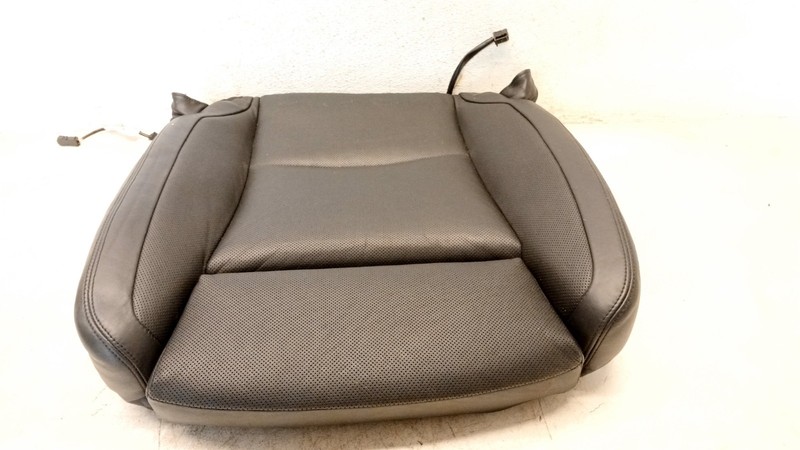 13-15 BMW BMW F01 F02 750i 740Li LOWER SEAT CUSHION LEATHER FRONT RIGHT OEM 0716
