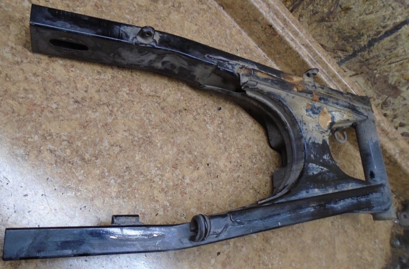 2003 Kawasaki Ninja EX500 EX 500 D EX500D Rear Swingarm Swing Arm Pivot Swivel