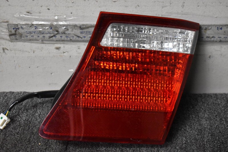 2007-2009 LEXUS LS460 INNER TAIL LIGHT RIGHT SIDE FACTORY OEM