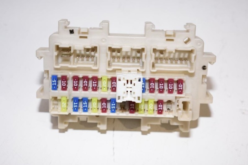 2015-2017 NISSAN 370Z FAIRLADY Z34 VQ37HR INTERIOR CABIN FUSE BOX OEM