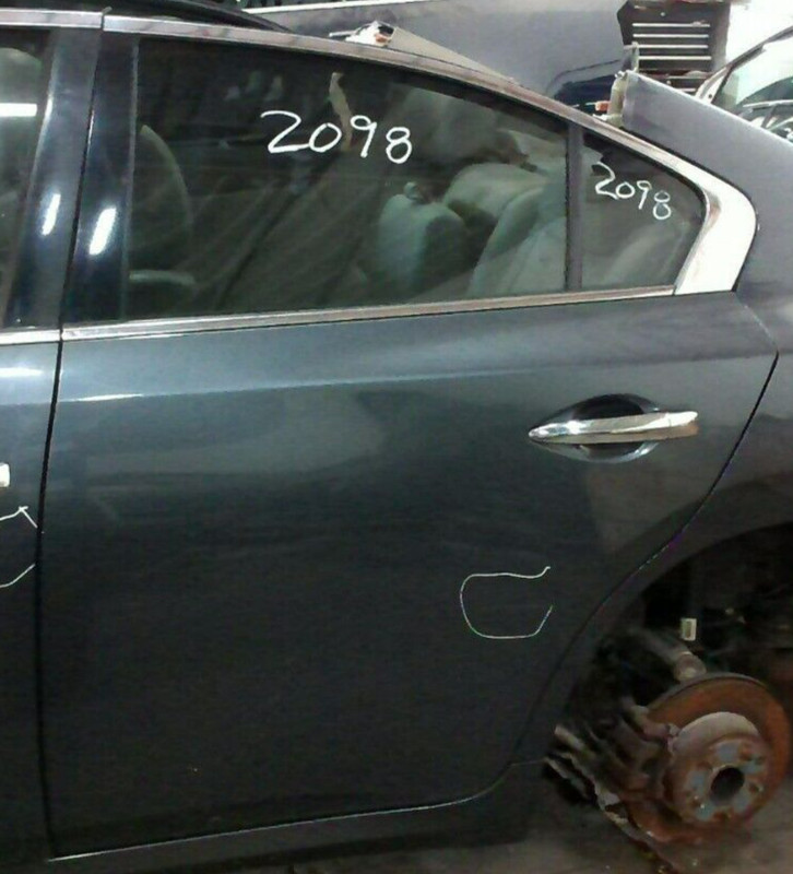 Nissan Maxima Door Assembly Rear Left Driver LH W/O Auto Up Down OEM 2009-2014
