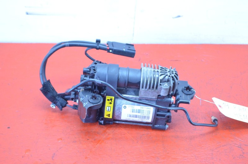 13-17 DODGE RAM 1500 LIMITED AIR SUSPENSION COMPRESSOR PUMP OEM