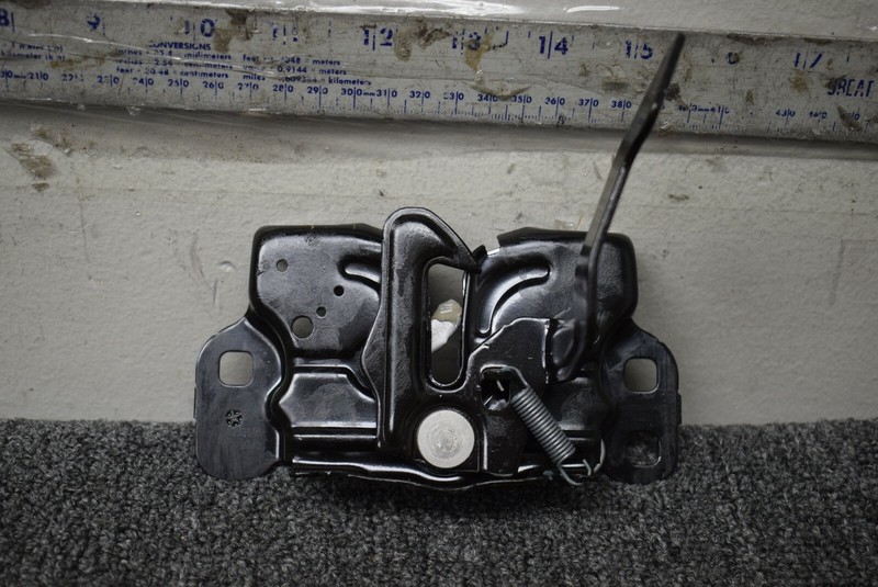 2009-2014 DODGE RAM 1500 SLT HOOD LATCH FACTORY OEM