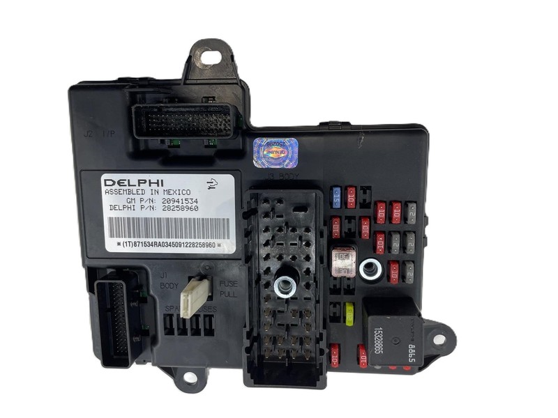 2010-2012 Chevy Malibu Boody Control Module Fuse Box Relay OEM 20941534