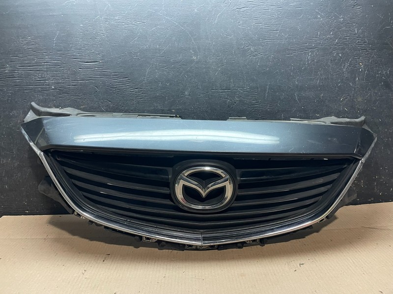 2014 to 2015 Mazda 6 Front Upper Grill Grille Oem z8436 DG