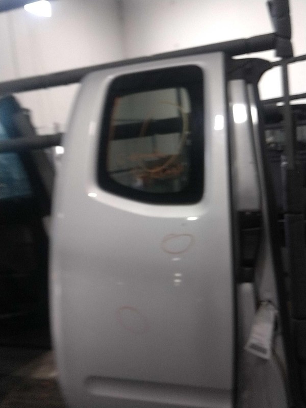2012 Nissan Frontier Right Rear Door Silver OEM 482842 2 Dings 97K Miles