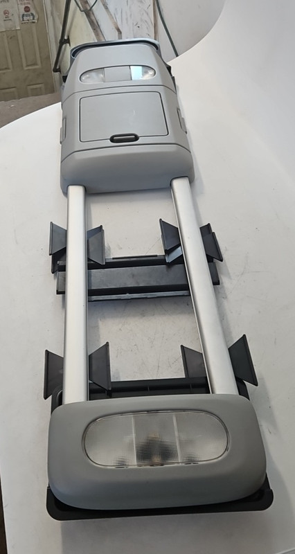 2005 FORD F150 LARIAT FRONT CENTER OVERHEAD ROOF CONSOLE GRAY dome storage oem