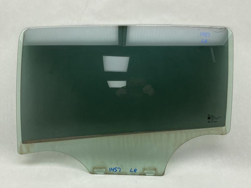 Left Rear Door Window Glass 2012-2019 Chevrolet Sonic Hatchback 83033 *NO SHIP**