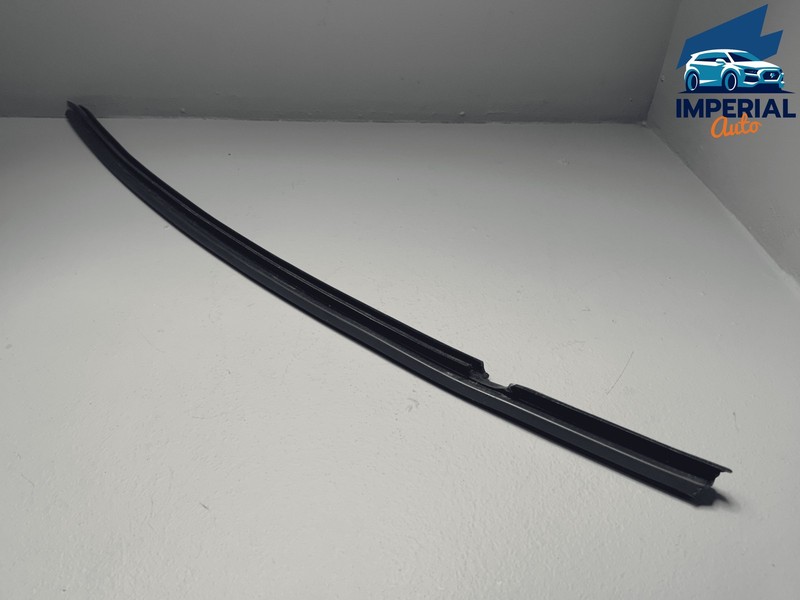 2017-2025 Audi Q7 Front Left Driver Door Window Belt Inner Weatherstrip Seal OEM