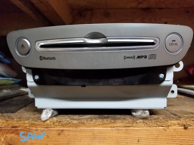 11-'14 HYUNDAI GENESIS radio receiver CD player head unit OEM 1 Year Wnty!