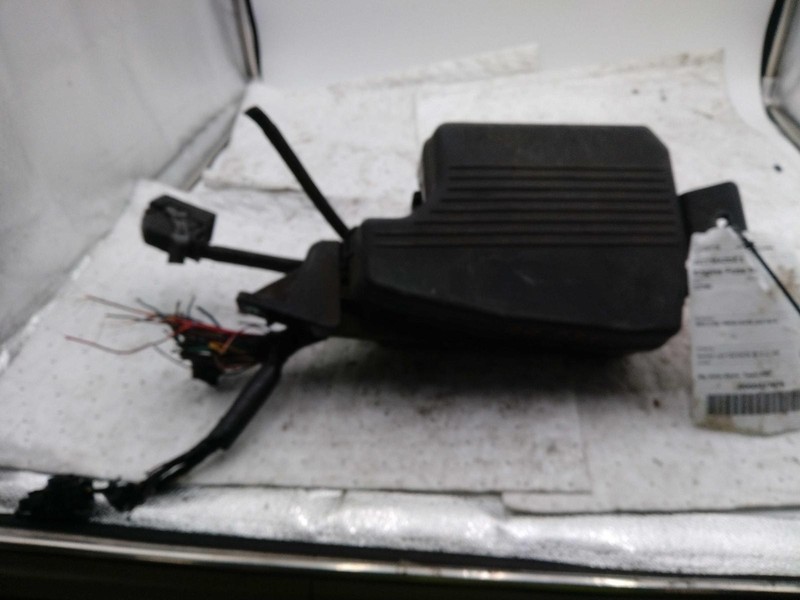 2017 MAZDA 6 Fuse Box OEM TK4866760 White 108K Miles Warranty Included