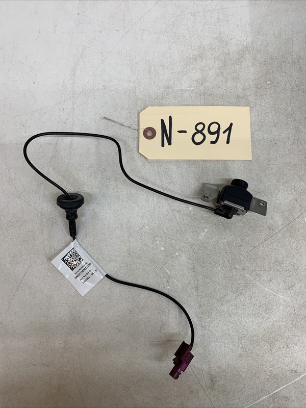 2021+ Tesla Model S X Trunk Lid Release Button Back Up Camera 1487924 891 B143