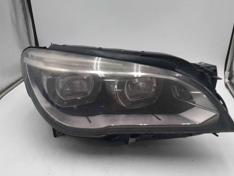 Used Right Headlight Assembly fits: 2015 Bmw 750I adaptive headlamp control LED