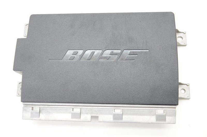 17-18 Porsche Macan 2.2L Bose Radio Amplifier 45G035223