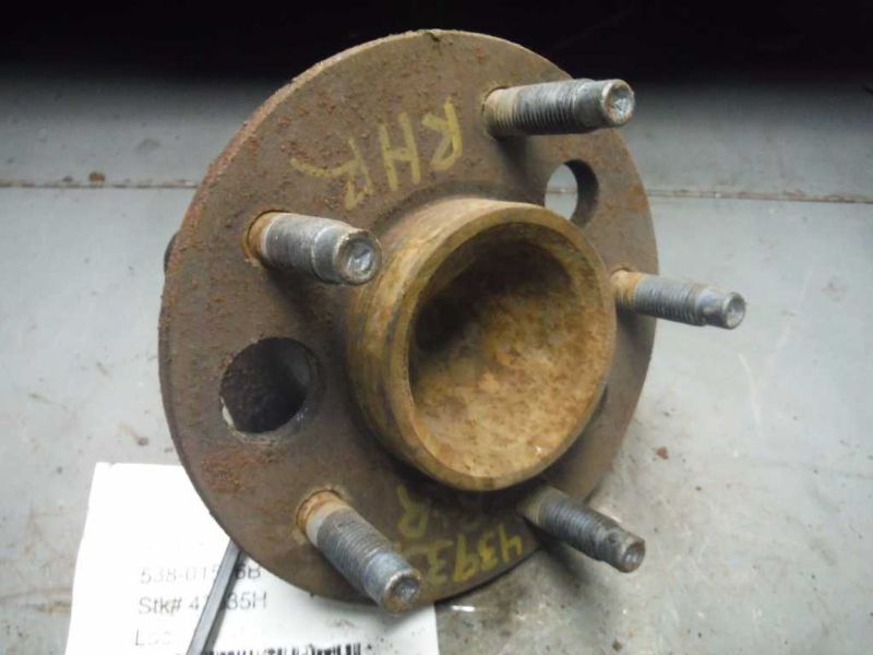 99 00 01 02 03 04 05 GRAND AM HUB REAR SE 135517