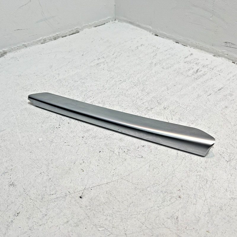 2010 - 2016 MERCEDES E350 W212 CONSOLE DRIVER SIDE BEZEL MOLDING TRIM COVER OEM