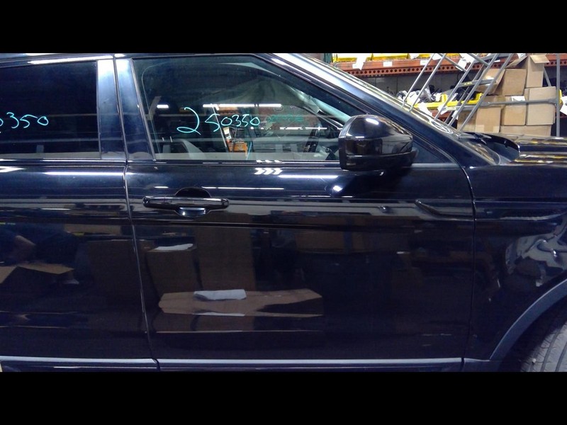 Passenger Right Front Door Suv 4 Door Fits 12-19 EVOQUE 1656277