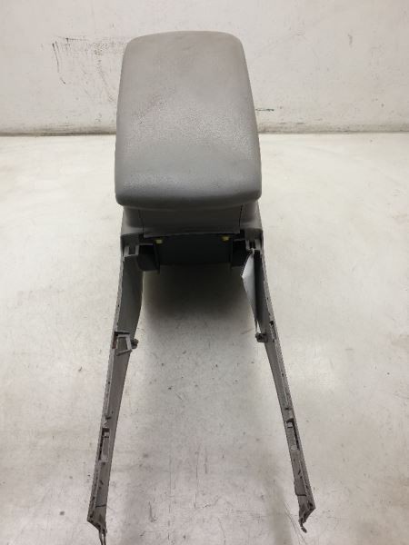 07-09 TOYOTA CAMRY SE 2.4L FRONT CENTER CONSOLE