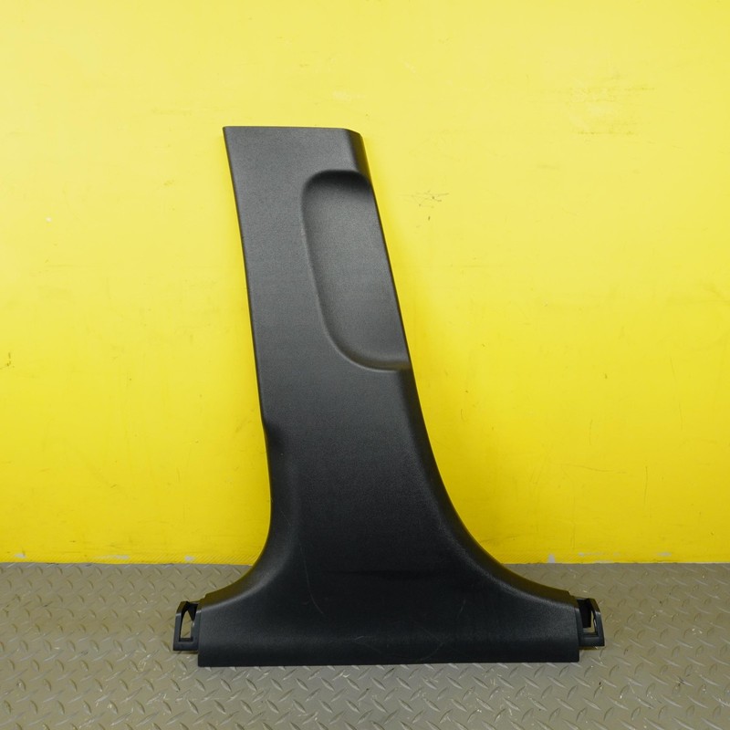 2025-2026 KIA K4 SEDAN LEFT SIDE CENTER B PILLAR PANEL LOWER TRIM COVER OEM