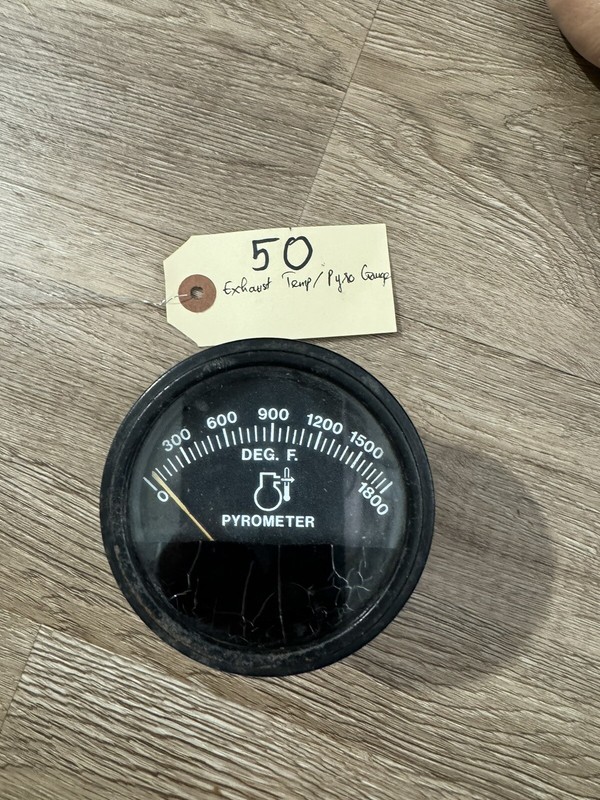 FreightlinerEXHAUST TEMP / PYRO Gauge *missing Part Number*