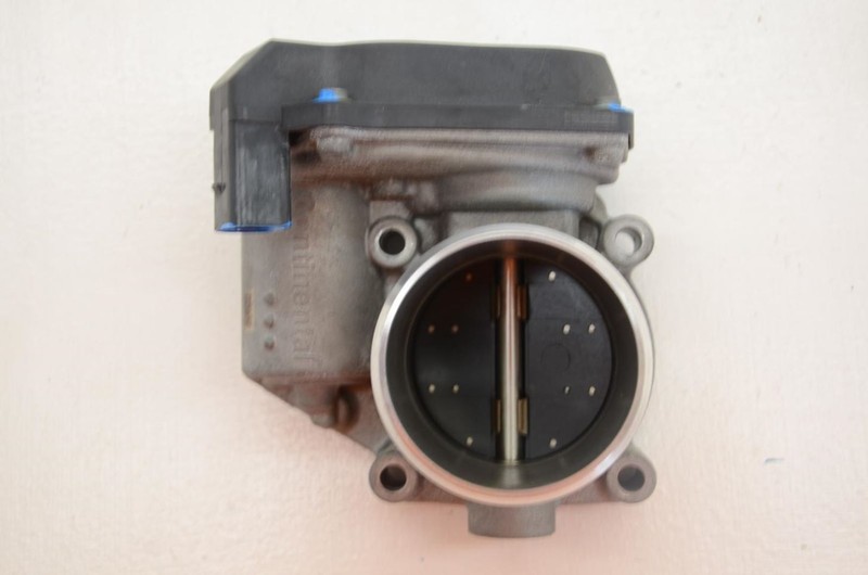 12-18 Audi A6 2.0L Throttle Body Assembly 06F133062