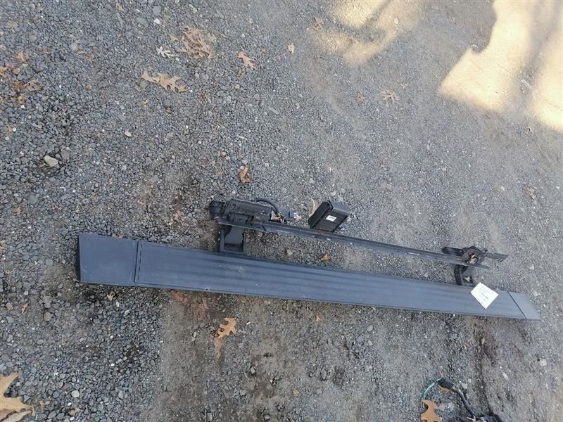 2008-2014 DENALI XL Power Running Board Left Driver Side 1216113