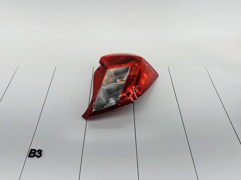16-22 CHEVROLET SPARK REAR RIGHT QUARTER PANEL TAIL LIGHT BRAKE STOP LAMP OEM