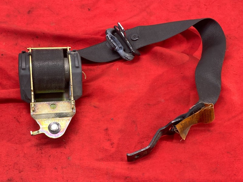 91-98 BMW E36 3 Series M3 Front Left Driver Side Seatbelt Retractor Buckle OEM✅