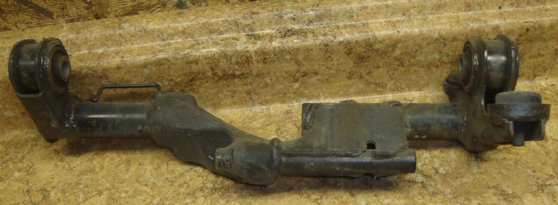 2007 Kymco Kwang Yang KHB5-M000-US Scooter Engine Motor Mount Bracket Support 07