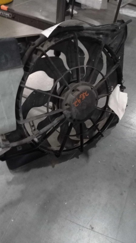 2012 Hyundai Genesis Engine Cooling Fan Motor OEM 3.8L 156K Miles