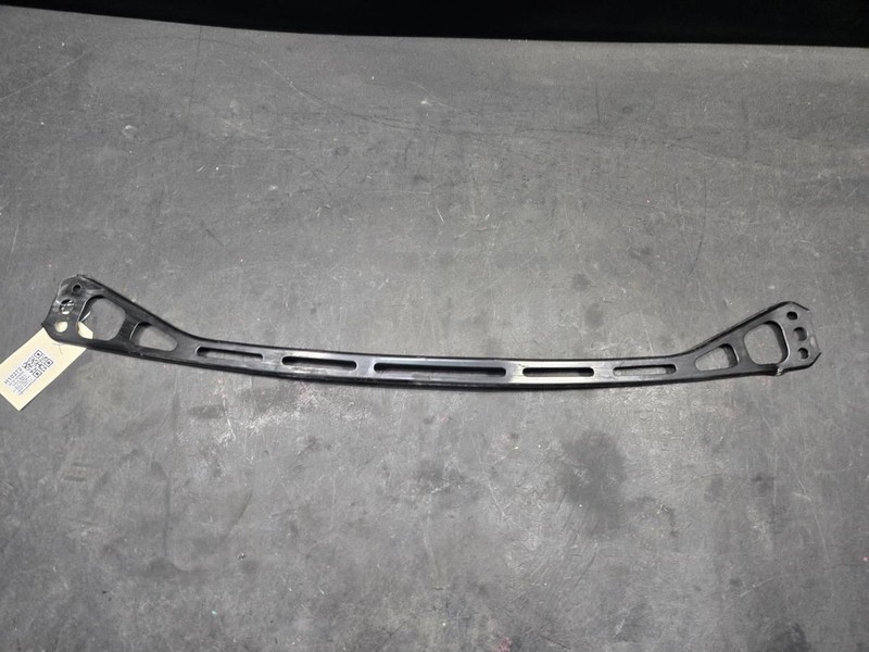 Front Crossmember Bracket 2019 Honda CR-V 50265-TLA-A51 2017 2018 2020 - 2022 X