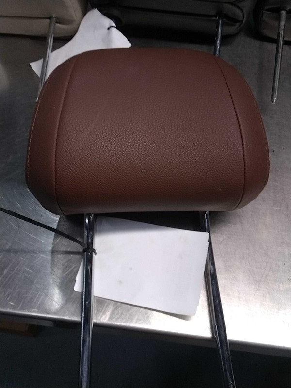 2016 BMW X5 Headrest WHITE OEM Used 137K Miles NJ25-22606-566065