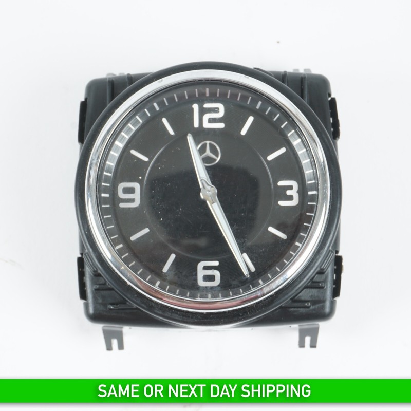 14 - 17 Mercedes W222 W222 S600 S550 Center Dash Vent Clock 2228270000OEM