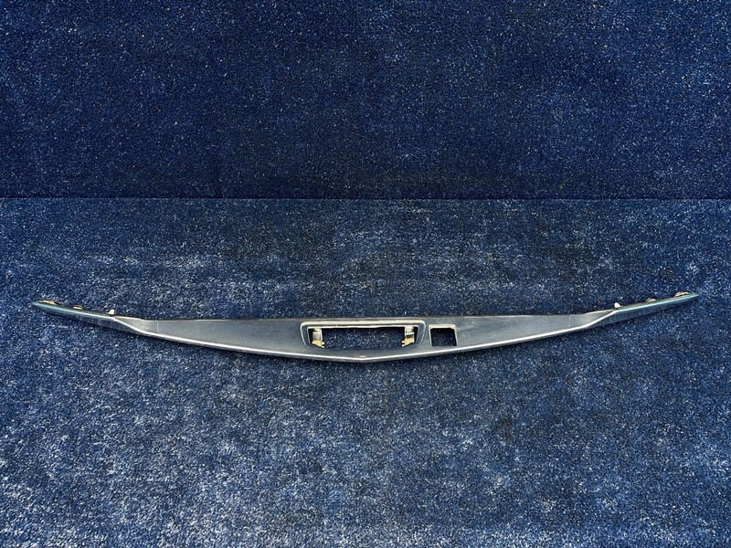 2017-2019 Cadillac XT5 OEM Trunk Applique Panel Molding 84096096