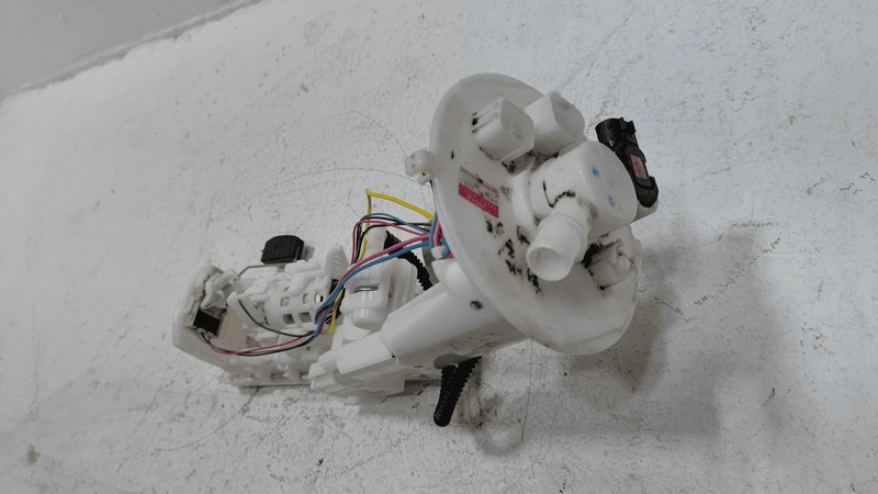 Toyota RAV4 2.5L Hybrid 2018-2025 Electric Fuel Gas Tank Pump Unit OEM