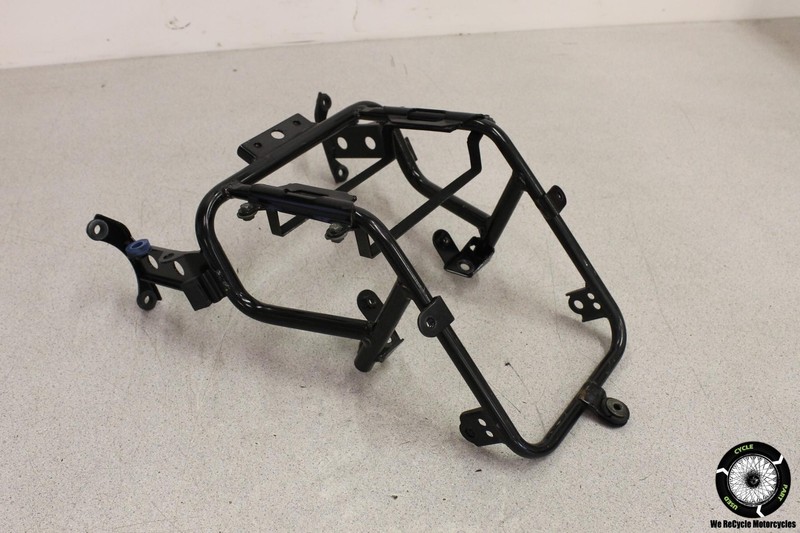 2001 Yamaha Royal Star XVZ1300TF FAIRING MOUNT BRACKET HOLDER STAY XVZ 01