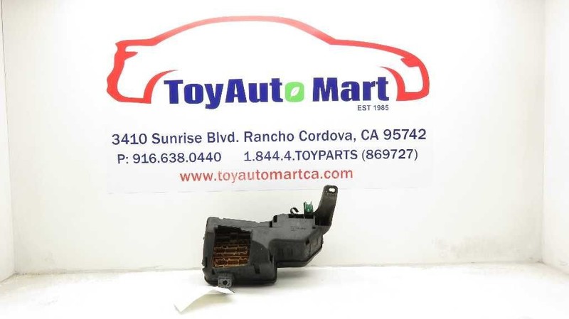 00 01 02 TOYOTA CELICA FUSE BOX ENGINE THRU 7/02 1ZZFE