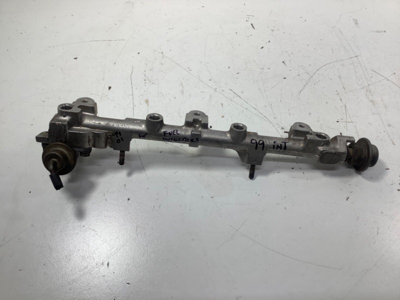 94-01 Acura Integra Gas Fuel Hose Pipe Line Filter Injectors Rail OEM