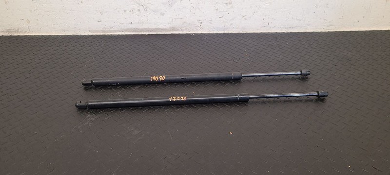 03-09 Hummer H2 Liftgate Tailgate Struts Shock Pair OEM 25997482