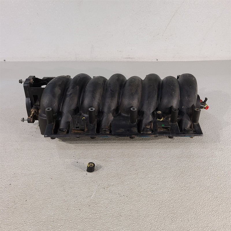 97-00 Corvette C5 Intake Manifold Ls1 5.7 12556333 Damaged Aa7486
