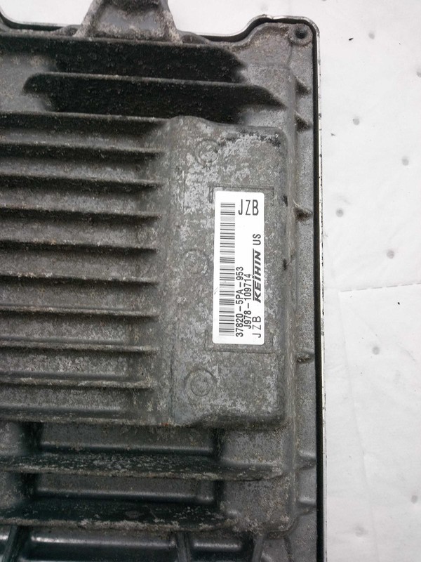 2020 Honda CR-V Engine Control Module ECM OEM 378205PA954 Used 101K Miles